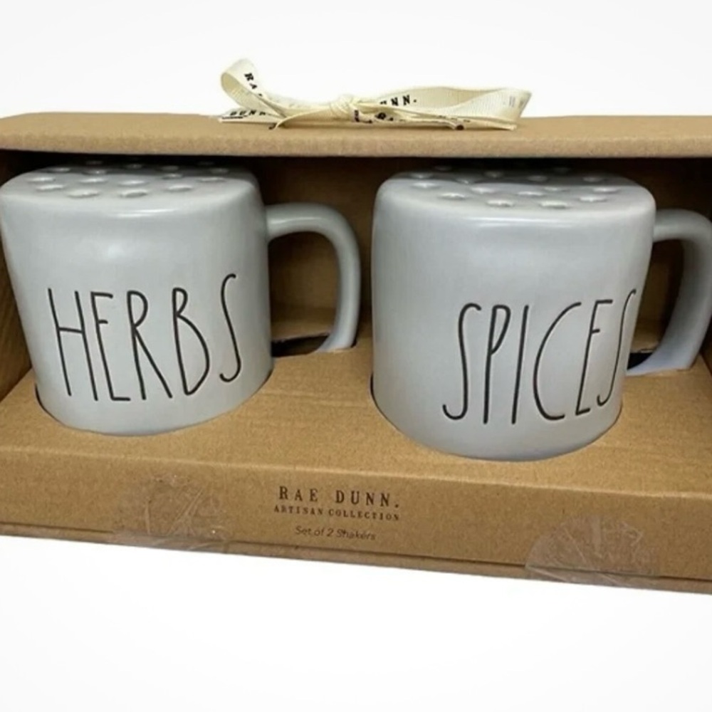 NEW Rae Dunn Herbs and Spices Shakers